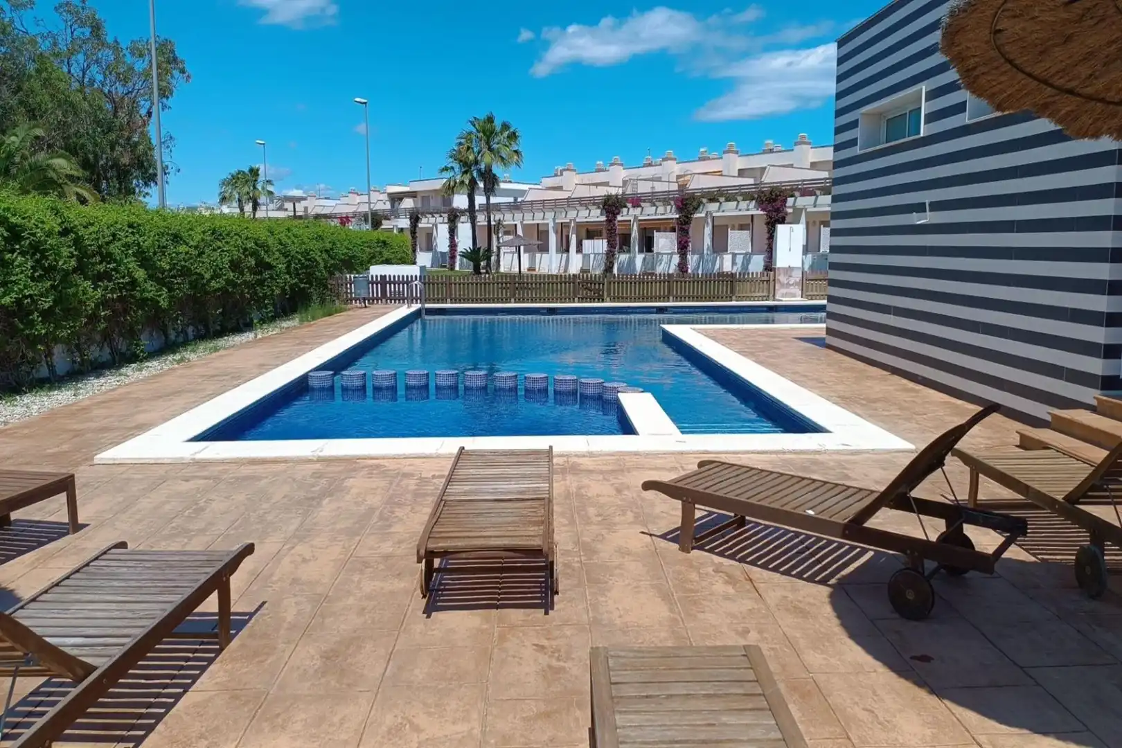 Piscina de Casa o xalet en venda en Amposta amb Aire condicionat, Jardí privat i Terrassa