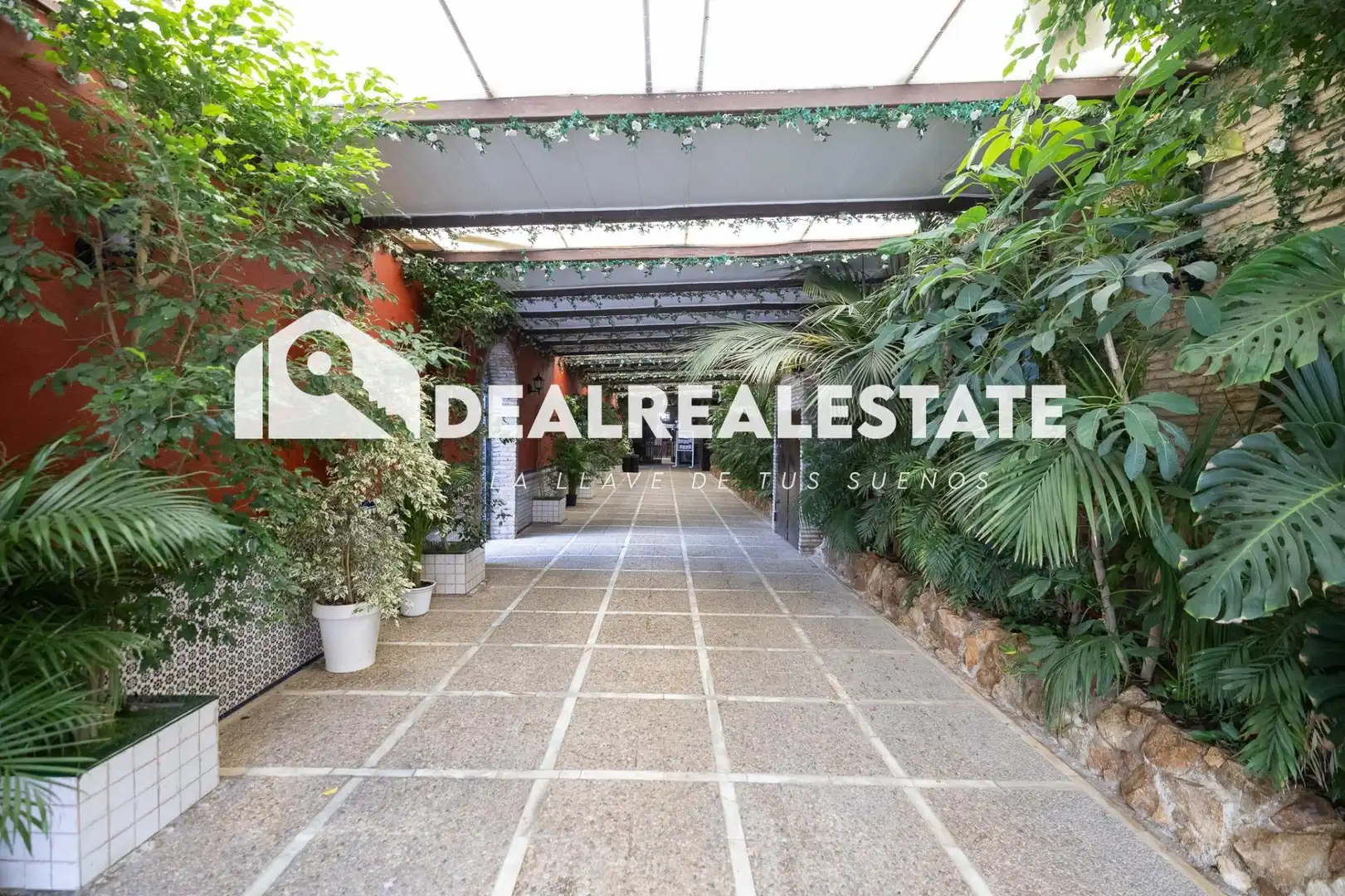 Local en venta en Calle FRAY LEOPOLDO ALPANDEIRE, Torre de la Reina