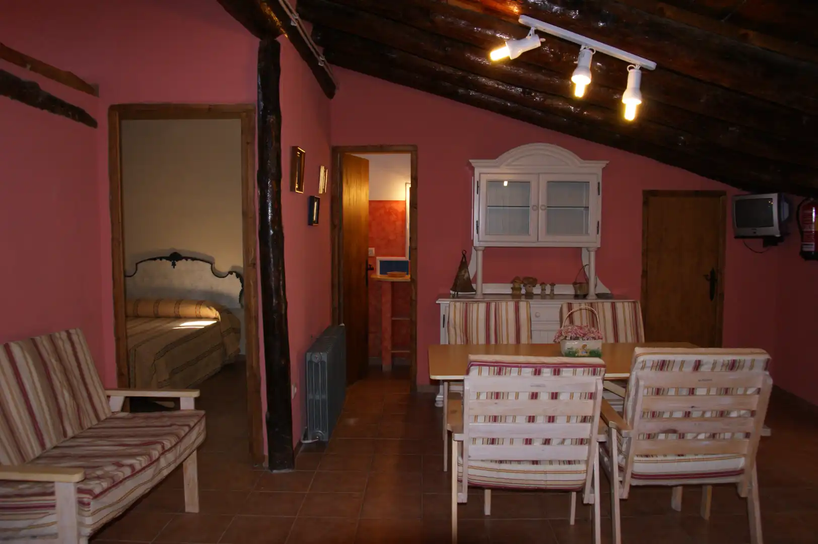 Comedor de Casa o chalet en venta en Castellote con Calefacción, Jardín privado y Amueblado