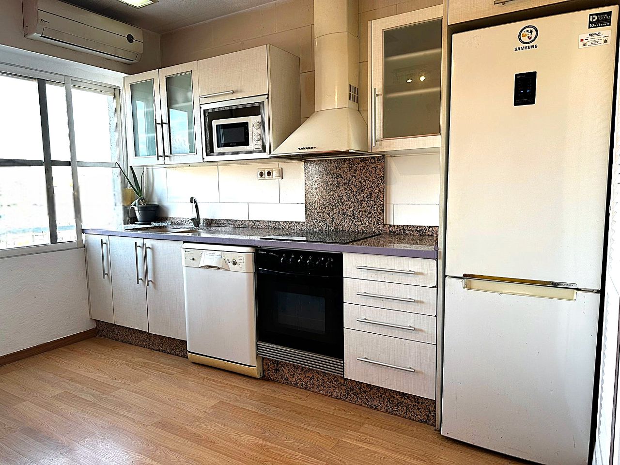 Kitchen of Duplex for sale in  Valencia Capital  with Air Conditioner