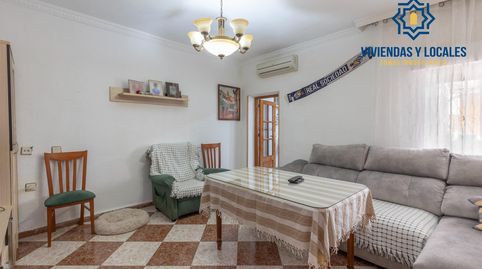 Foto 4 de Casa o xalet en venda a La Zubia Ciudad, La Zubia