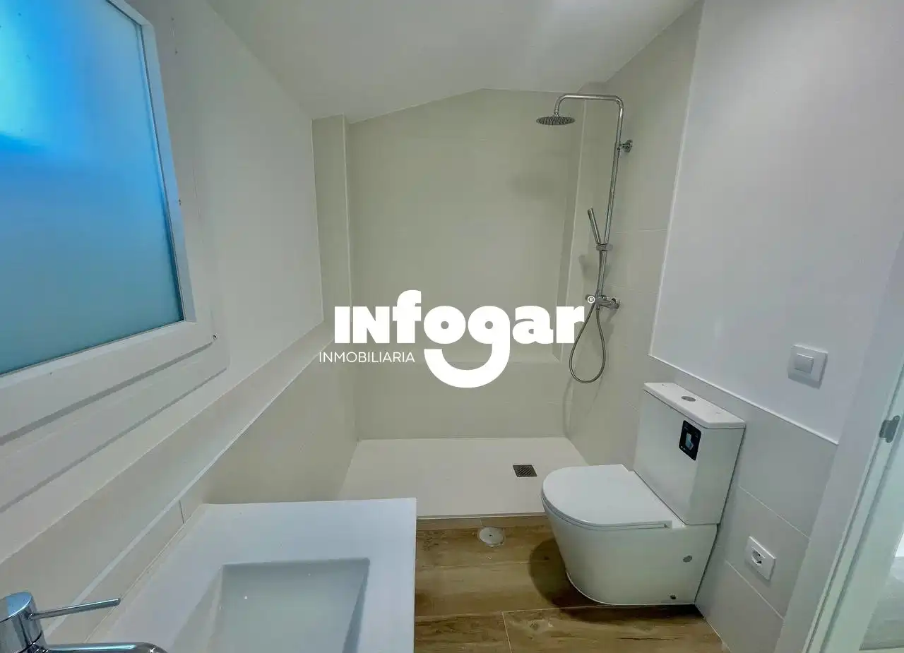 Chalet con terraza en venta en Rúa do Porto, imagen 14