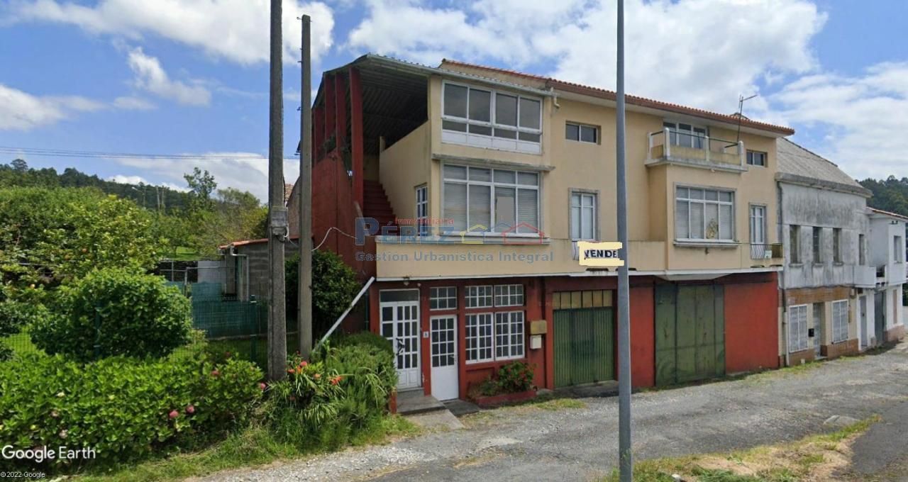 Vista exterior de Casa o xalet en venda en Cabanas amb Calefacció, Jardí privat i Terrassa
