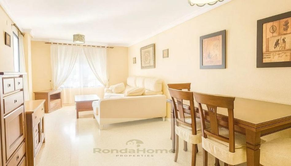 Foto 1 de Pis de lloguer a Los Árboles, Málaga