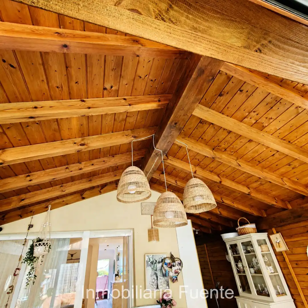 Einfamilien-Reihenhaus zum Verkauf in Muskiz mit Heizung, Privatgarten und Terrasse