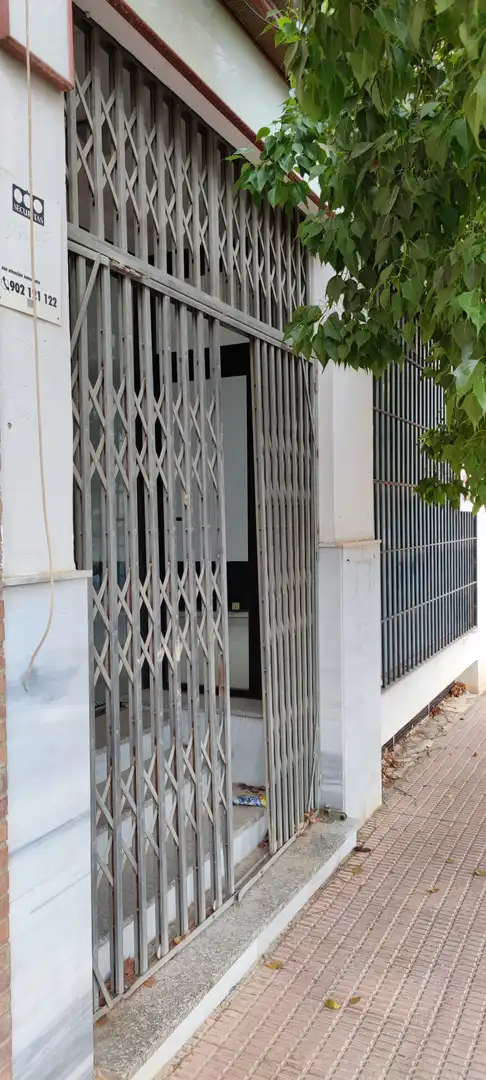 Local comercial de lloguer a Calle Desvío 29, imagen 3