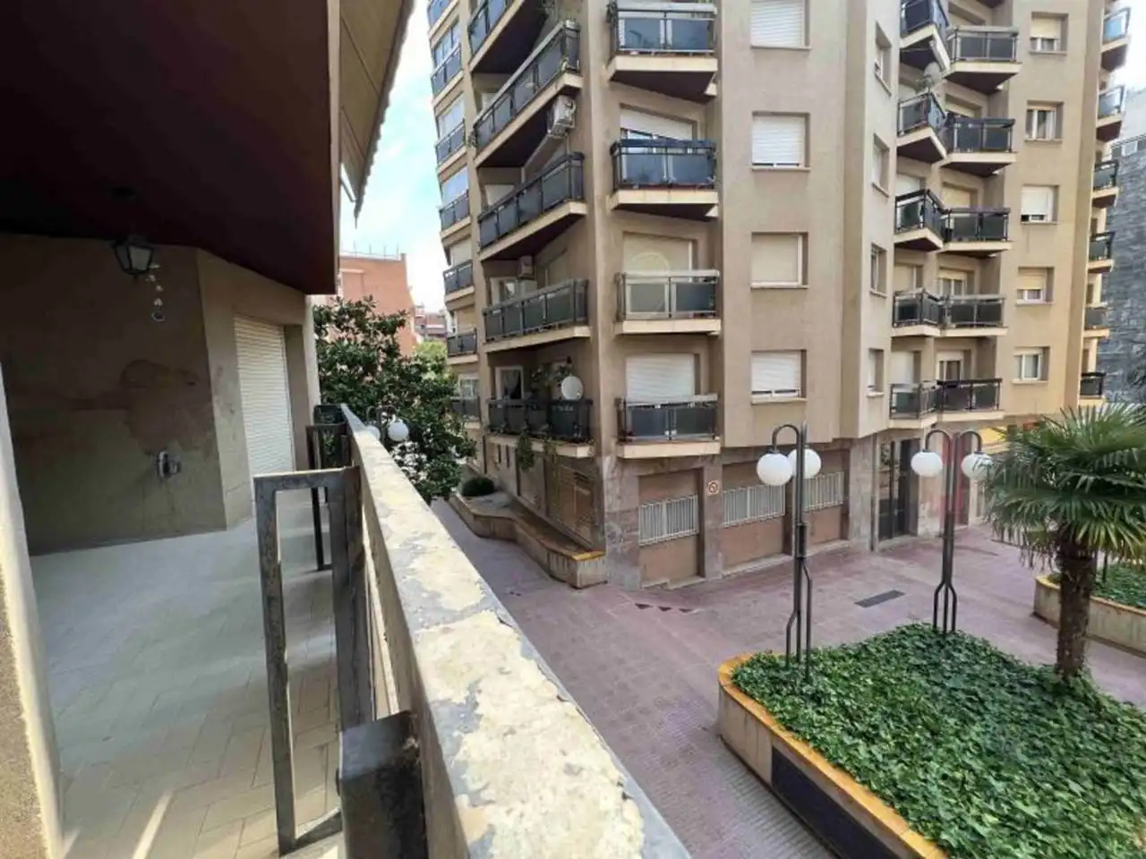 Flat with terrace for sale in Calle Avenir, imagen 2