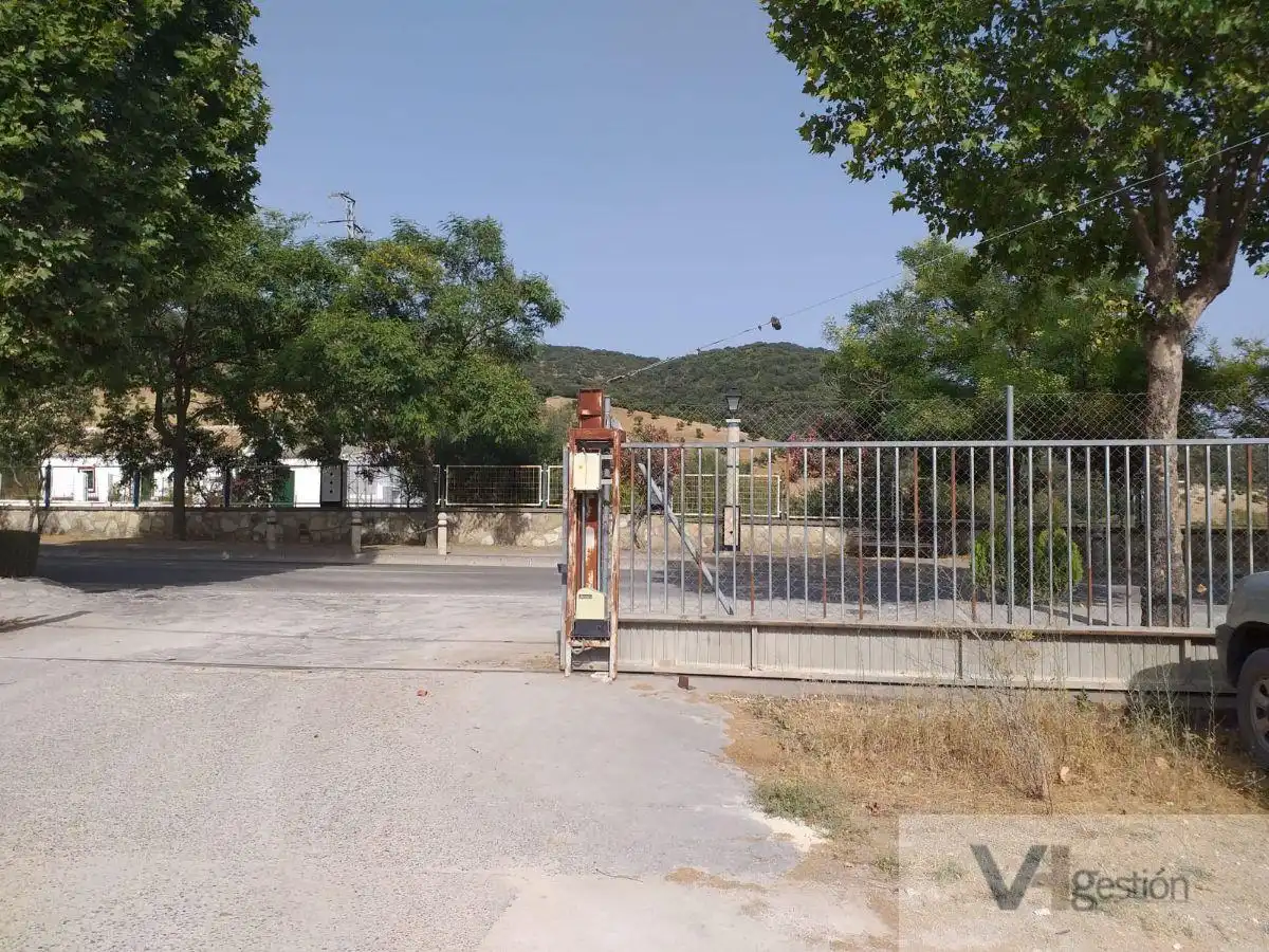 Terrenys i solars en venda a Villamartín, imagen 2