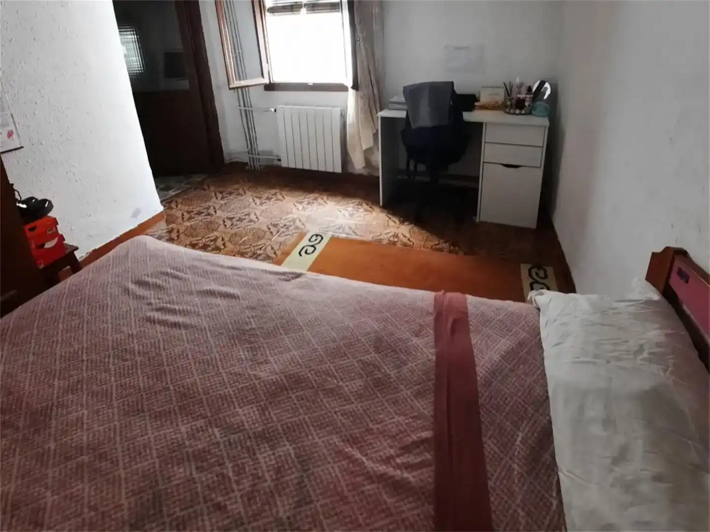 Habitación de Casa adosada en venta en Andosilla con Amueblado, Horno y Lavadora