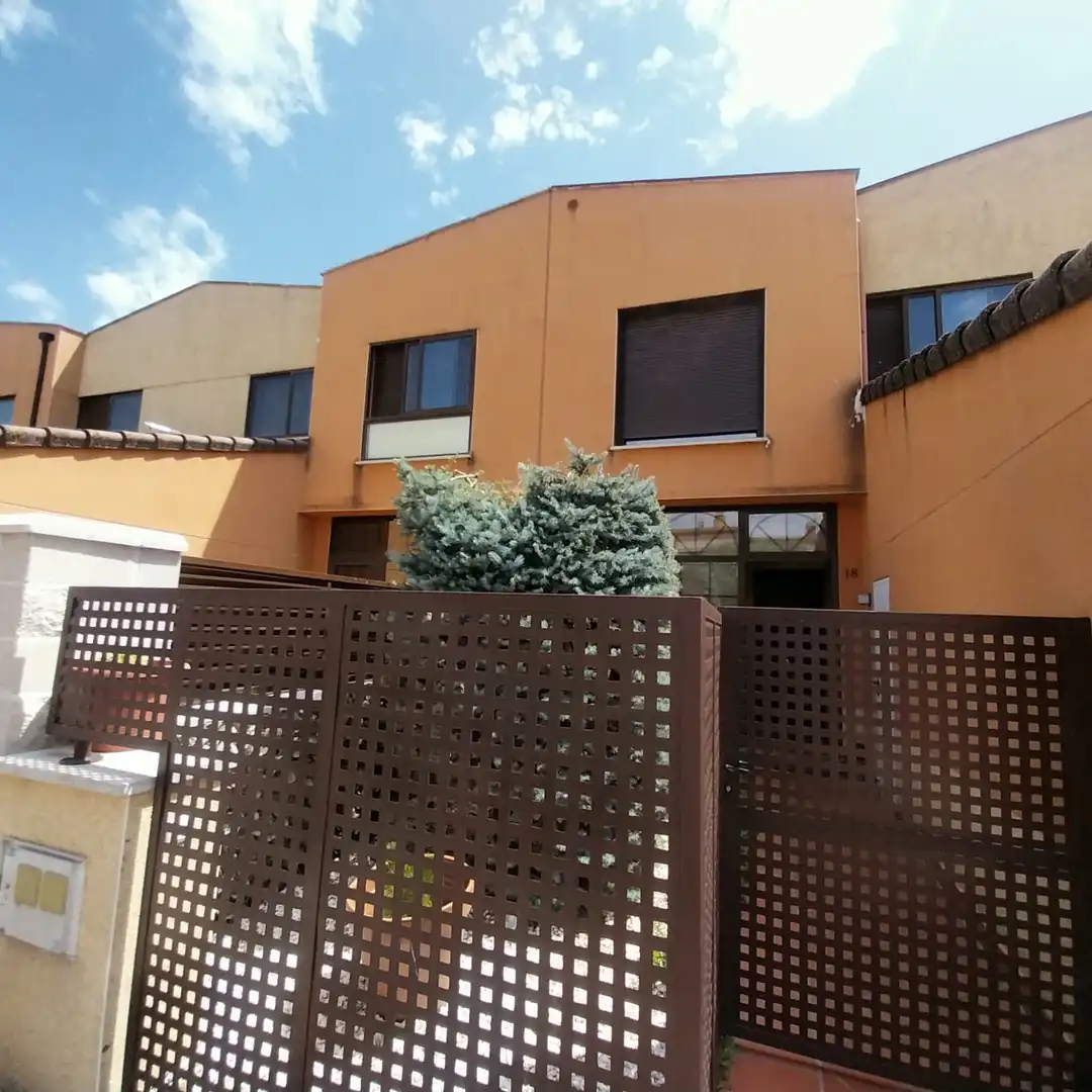 Casa a schiera con terrazza in vendita a Calle Ciriaco Velasco 18, imagen 44
