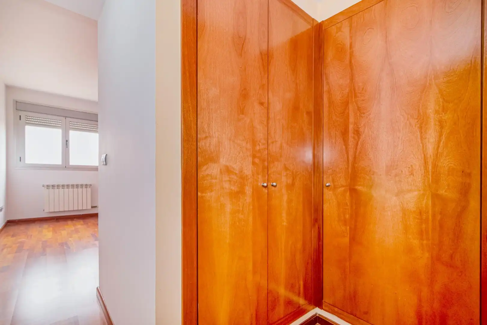 Piso en venta en Granada con Aire acondicionado, Calefacción y Jardín privado