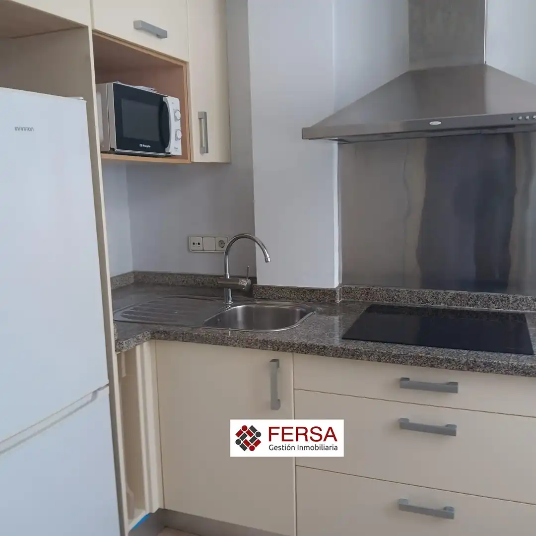 Attic for rent in Avenida de la Libertad, Pinar Alto