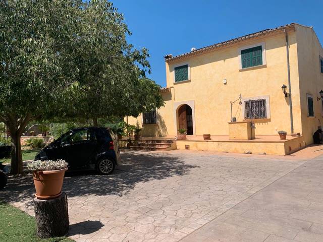 Finca rústica en Venta en Carrer Major, 18 en Búger