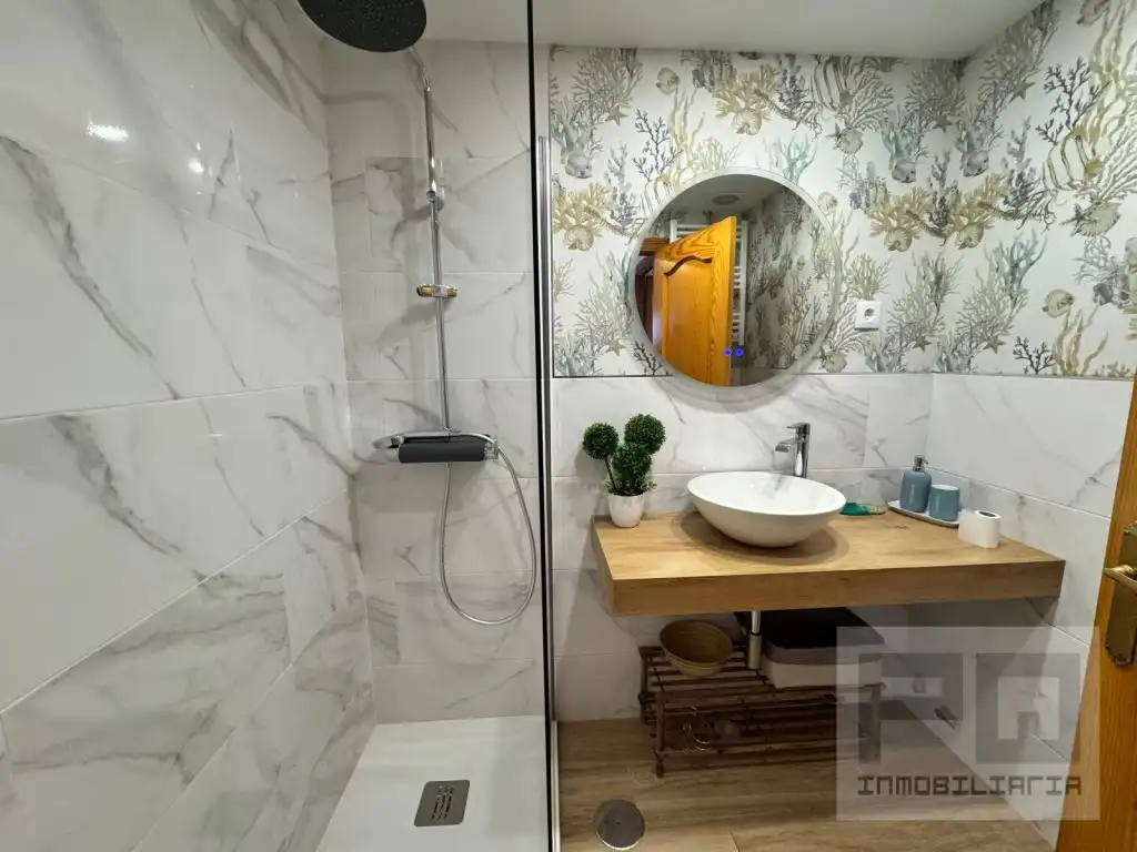 Bany de Apartament de lloguer en Ávila
