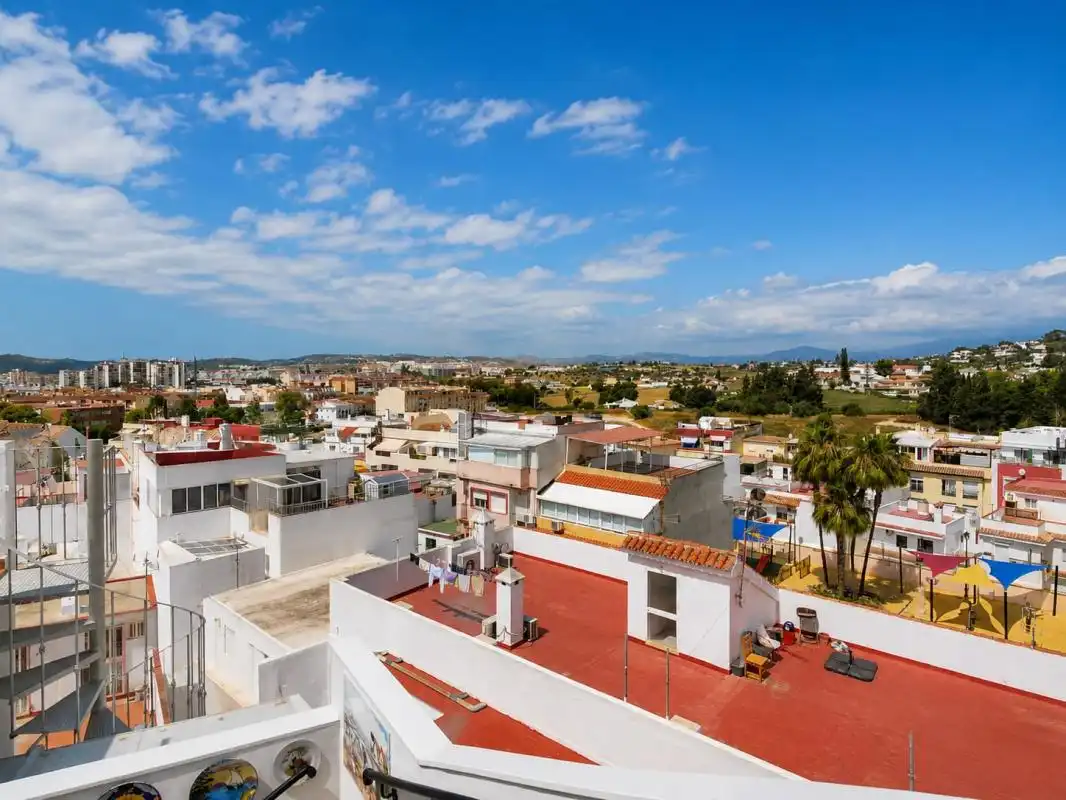 Vista exterior de Àtic en venda en Mijas amb Aire condicionat, Calefacció i Terrassa