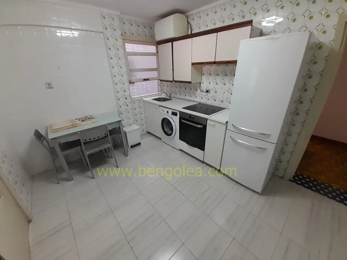 Flat with terrace for sale in Bagatza - San Vicente, imagen 2