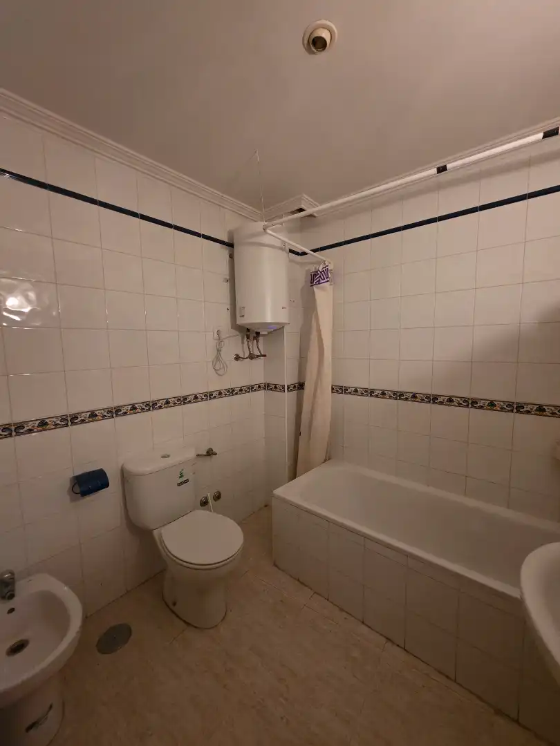 Baño de Piso en venta en Mocejón con Calefacción