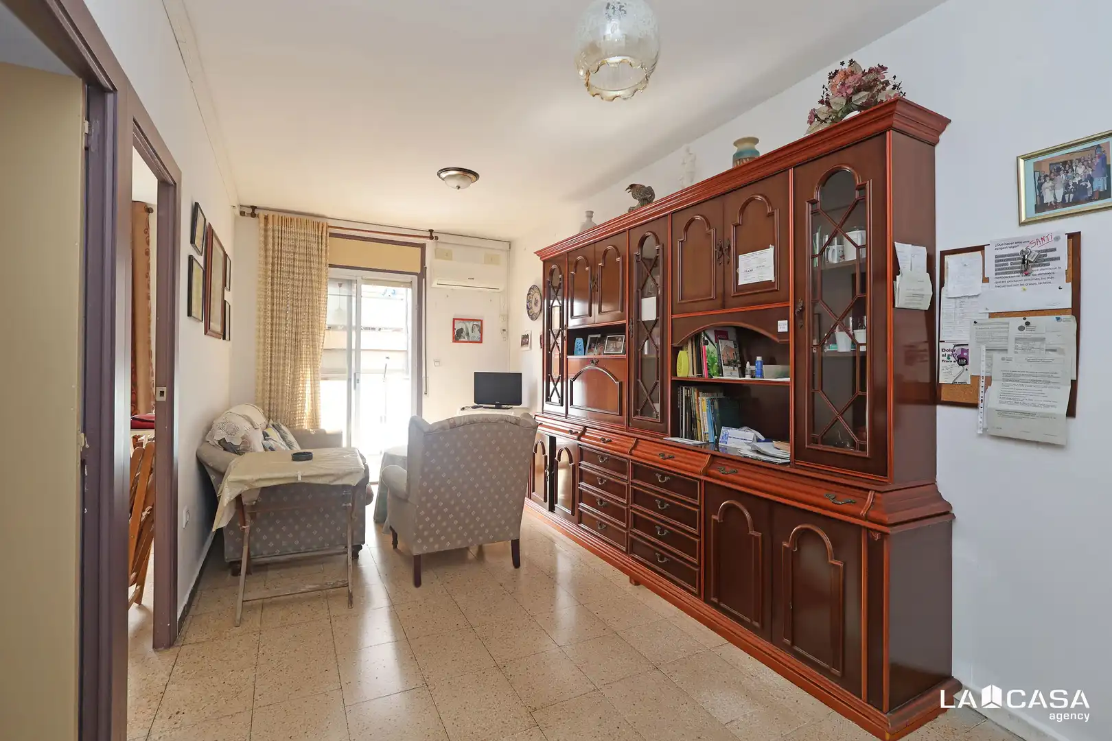 Sala d'estar de Pis en venda en Esplugues de Llobregat amb Balcó