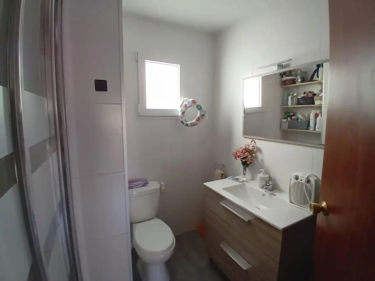 Badezimmer von Wohnung zur Miete in Valencia mit Klimaanlage, Möbliert und Balkon