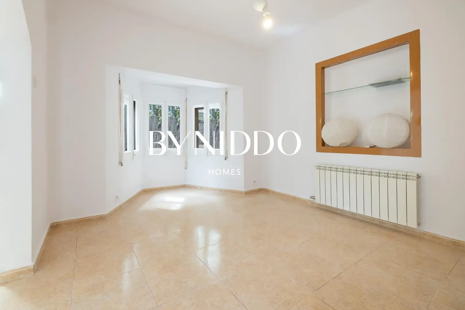 Sala de estar de Casa o chalet en venta en Sant Cugat del Vallès con Aire acondicionado, Calefacción y Jardín privado