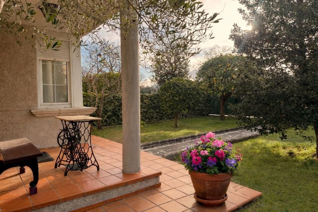 Garden of House or chalet for sale in Torrelavega   with Private garden and Storage room