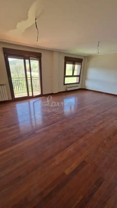 Sala de estar de Piso en venta en Igorre con Calefacción, Terraza y Trastero