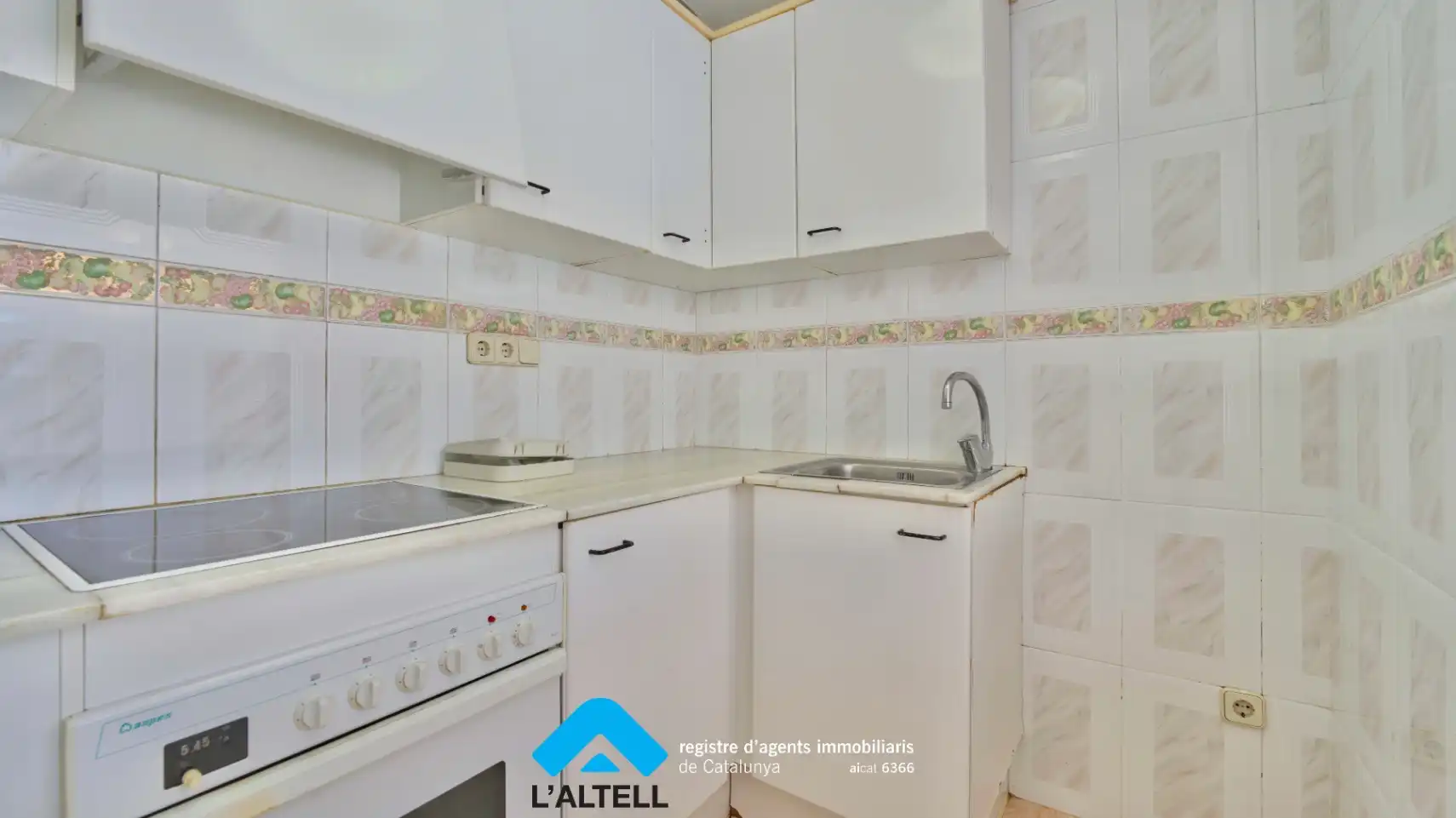 Kitchen of Flat for sale in L'Ametlla del Vallès  with Heating