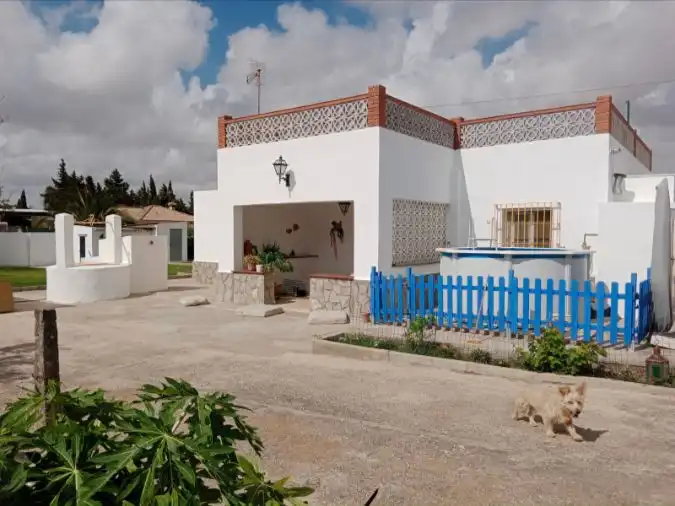 Casa amb piscina en venda a Camino la Calera 7