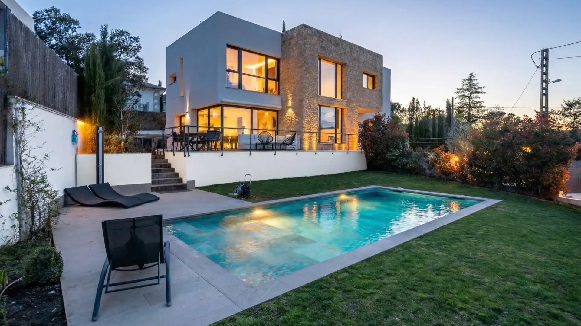 Piscina de Casa o chalet en venta en Torrelodones con Aire acondicionado, Calefacción y Jardín privado