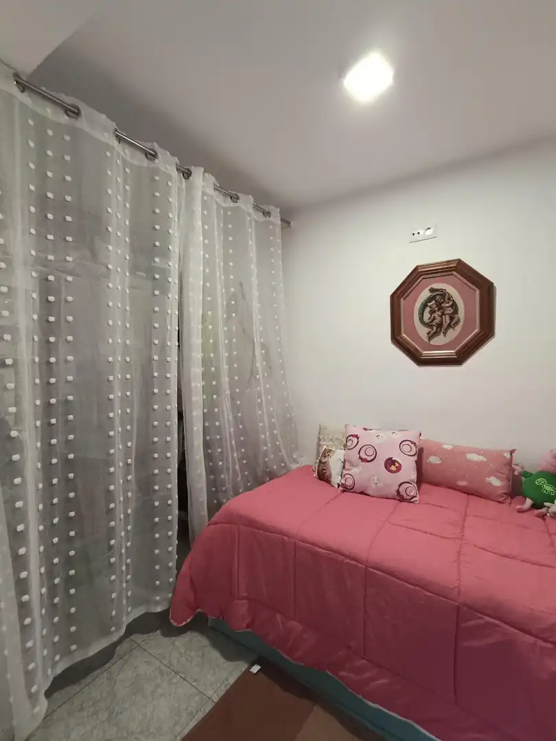 Bedroom of Flat for sale in Córdoba  with Air Conditioner