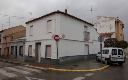 Exterior view of House or chalet for sale in Almansa