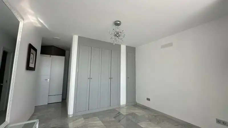Bedroom of Detached homes for rent in Estepona  with Air Conditioner, Terrace and Storage room