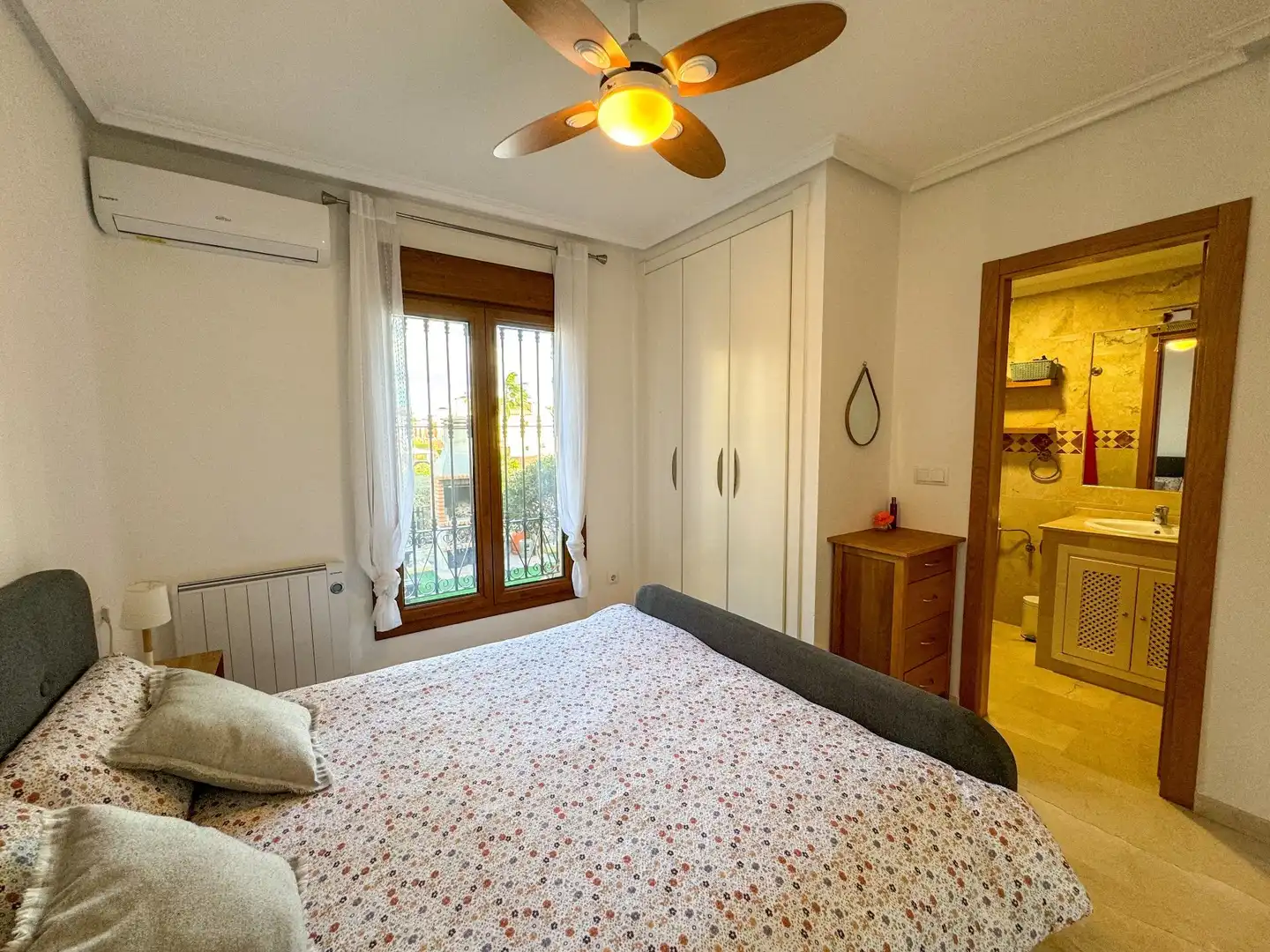 Bedroom of Detached homes for rent in Algorfa  with Air Conditioner, Heating and Private garden