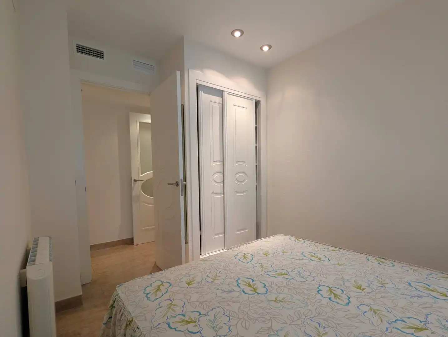 Habitación de Planta baja en venta en Castell d'Aro, Platja d'Aro i s'Agaró con Aire acondicionado, Calefacción y Jardín privado