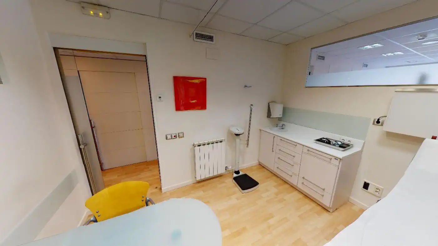 Kitchen of Commercial properties for sale in Sant Cugat del Vallès  with Air Conditioner and Furnished
