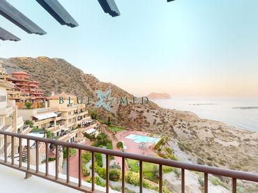 Apartament amb piscina en venda a Casco Antiguo