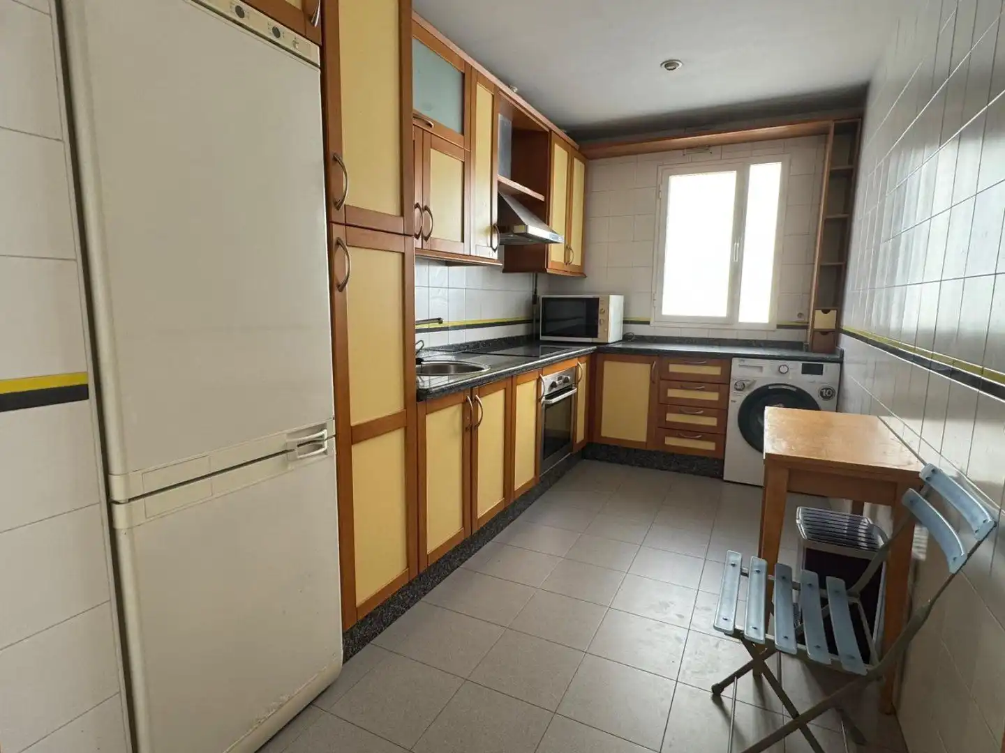 Cocina de Piso en venta en Sevilla con Aire acondicionado, Calefacción y Amueblado