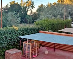 Terrassa de Casa o xalet en venda en Cadrete amb Aire condicionat, Calefacció i Jardí privat