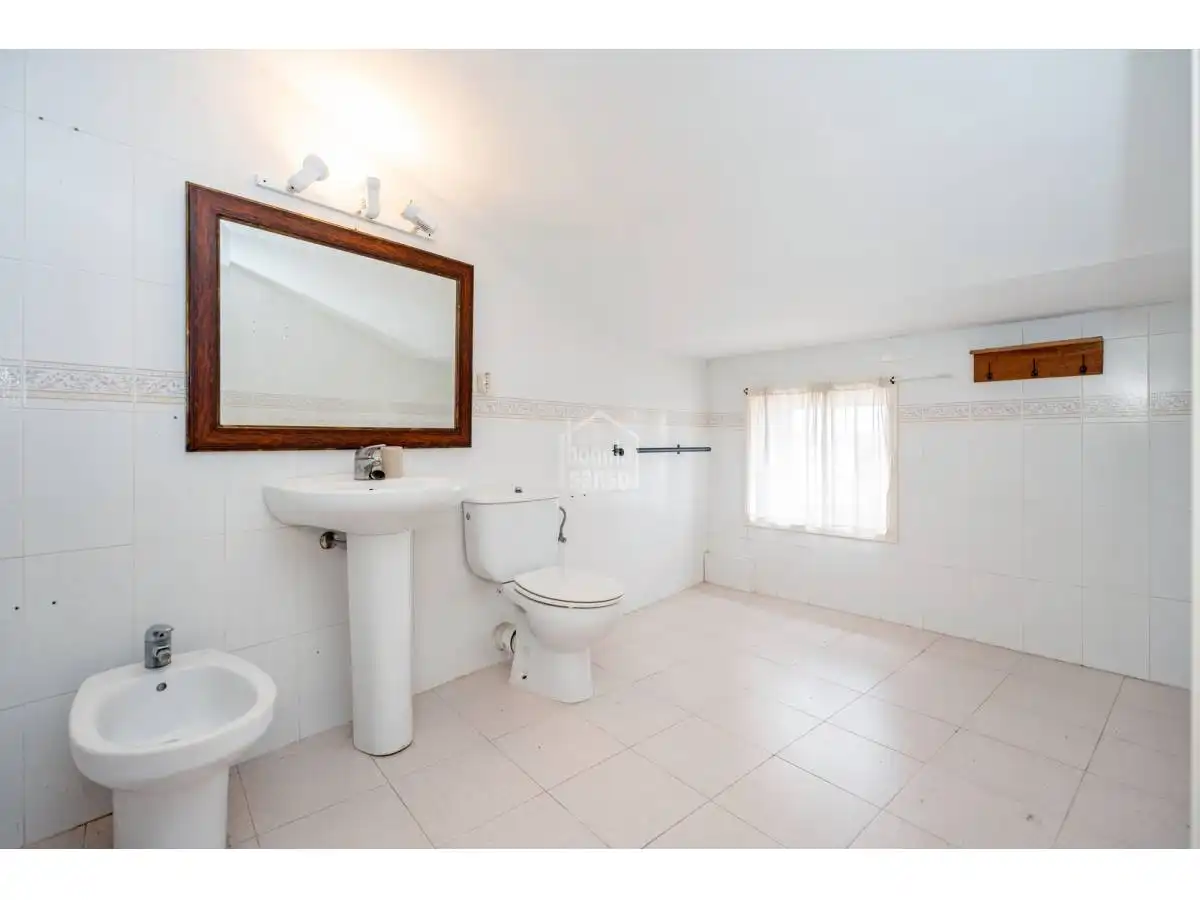 Bany de Apartament en venda en Maó - Mahón amb Jardí privat i Terrassa