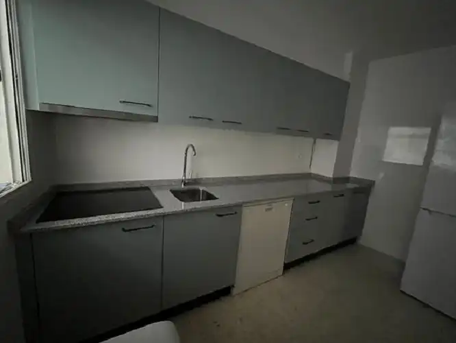 Küche von Wohnung zur untervermieten in Granada mit Möbliert und Balkon