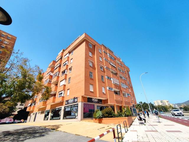 Piso en Venta en Calle Corregidor Ruiz de Pereda en Portada Alta - Pol. Crta. De Cártama