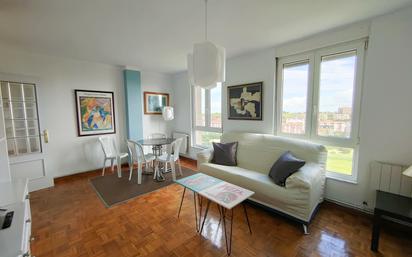 Wohnzimmer von Wohnung zum verkauf in Santander mit Balkon