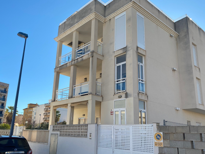 Vista exterior de Pis en venda en Miramar amb Aire condicionat, Terrassa i Piscina