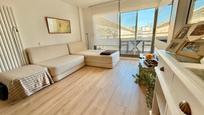 Living room of Flat for sale in  Barcelona Capital  with Air Conditioner, Heating and Parquet flooring