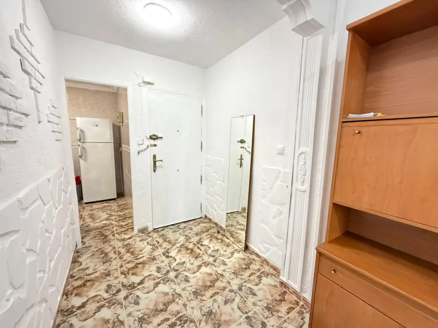 Apartamento en venta en Alicante / Alacant con Aire acondicionado, Terraza y Amueblado