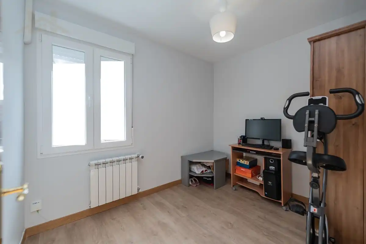 Bedroom of Flat for sale in Móstoles  with Air Conditioner and Heating