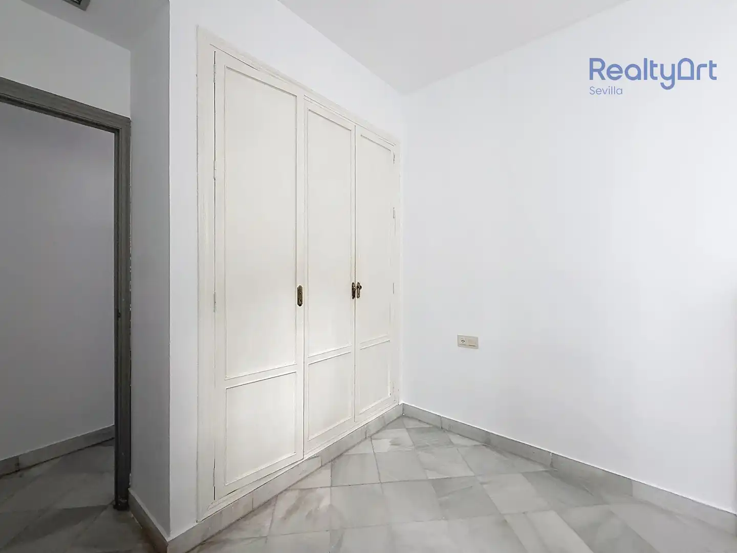 Piso en venta en Sevilla con Aire acondicionado y Balcón