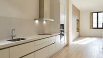 Kitchen of Flat to rent in  Barcelona Capital  with Air Conditioner and Terrace