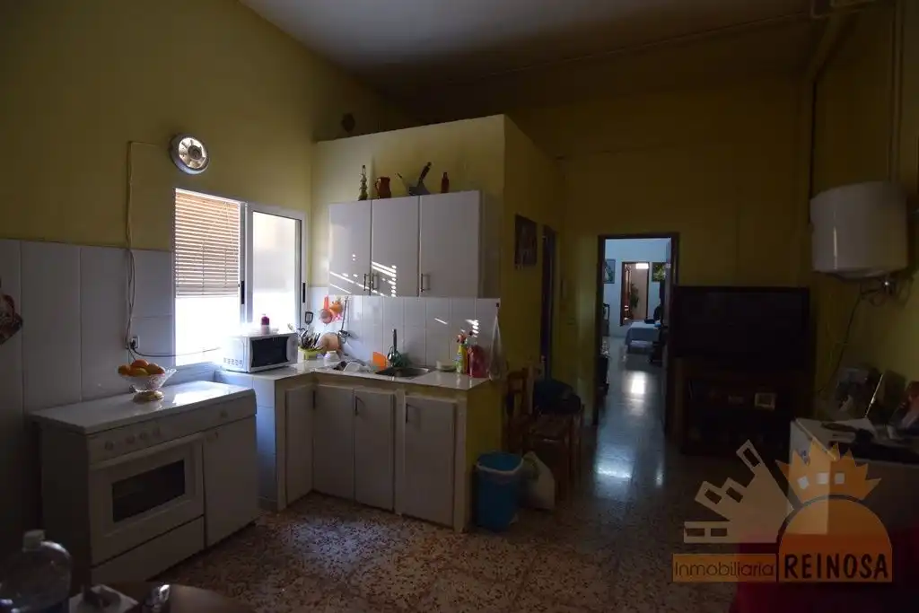 Cuina de Casa o xalet en venda en Casco Urbano