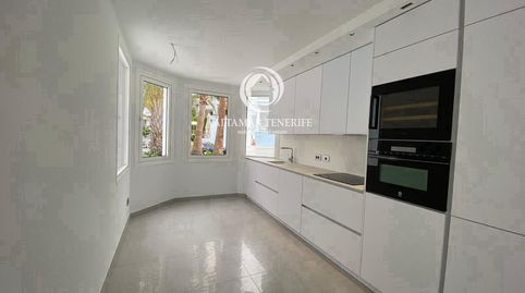 Foto 4 de Casa adosada en venta en Playa de Fañabé, Adeje
